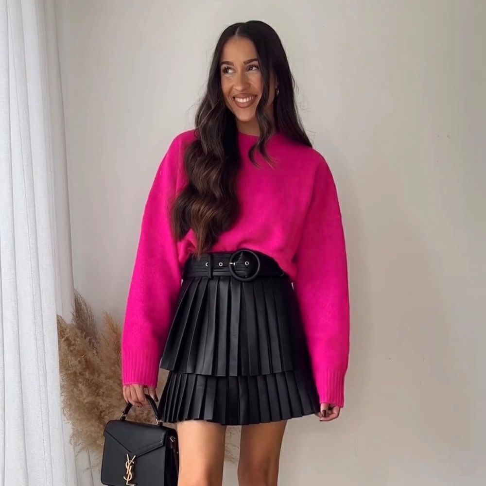 Zara Soft Knit Sweater Fuchsia New Barbiecore Barbie Core